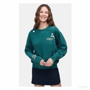 NEW Wildfox Sweatshirt Cabin & Cocktails Size Medium